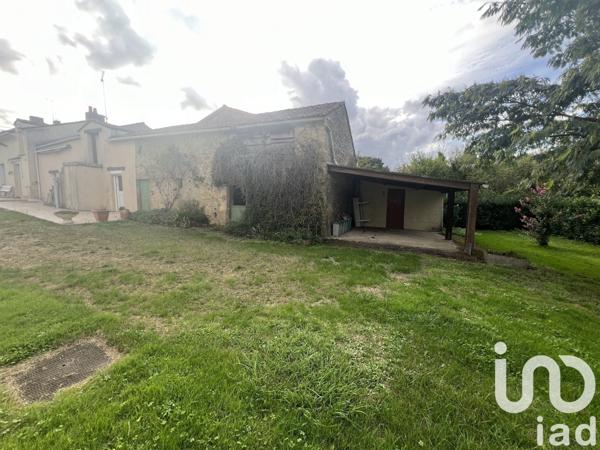 Maison de village 8 pièces de 152 m² à Lys-Haut-Layon (49540)