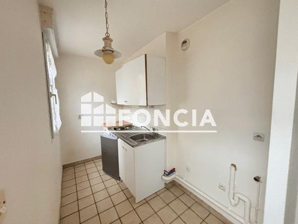 Location Appartement 2 pièces 43.19 m² - 1 PLACE DES ETUVES Beauvais 60000