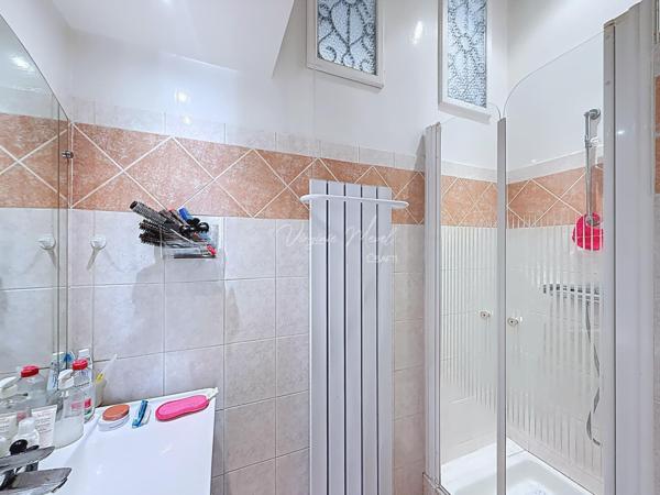 Villefranche-sur-Mer - Charme de l’ancien, extérieur au calme et emplacement privilégié