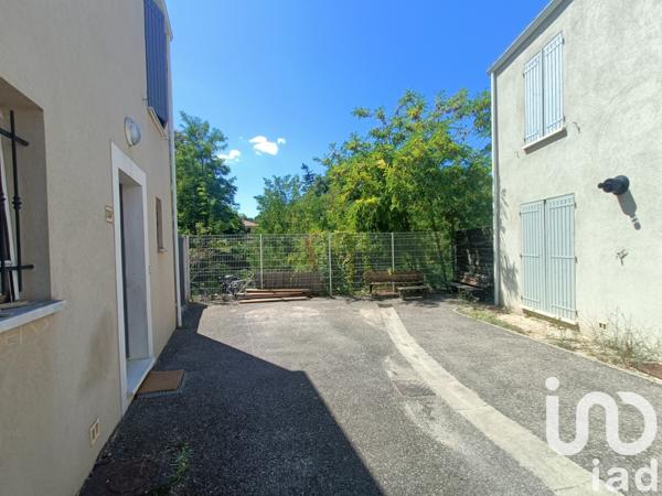 Maison à vendre 4 pièces 71 m² Meyrargues