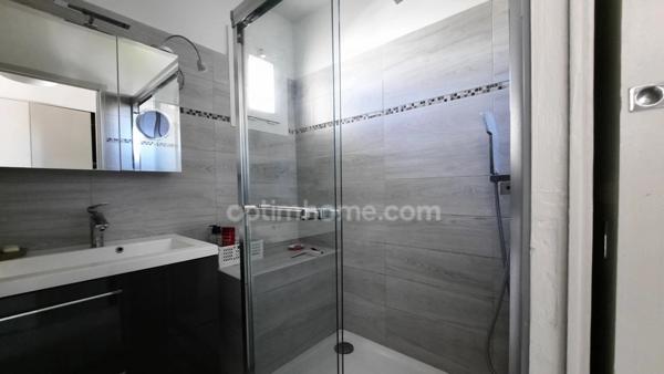 🏡 Sausset-les-Pins, Centre-ville : Appartement T2 rénové - Terrasse plein sud – Proche plage