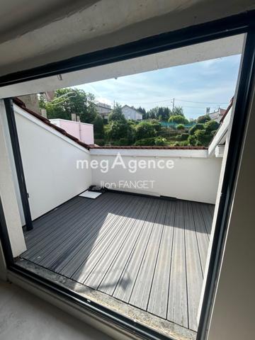 Appartement à SAINT-ETIENNE, 42100 - 3 pièces 40m²