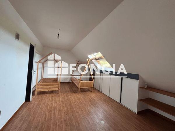 À vendre Maison 5 pièces 135 m² - Beaumont-sur-sarthe 72170