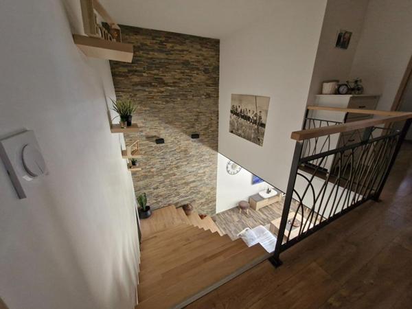 VILLEREST - MAISON AVEC PISCINE