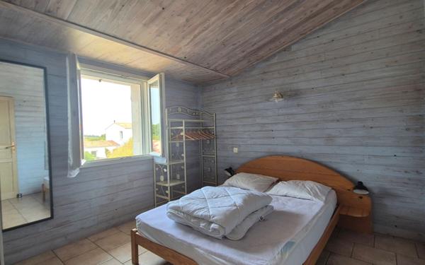 Immeuble à vendre    7 pièces •  Le Château-d'Oléron