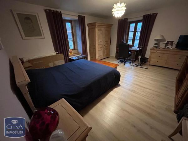 Maison à vendre 5 pièces 392m²