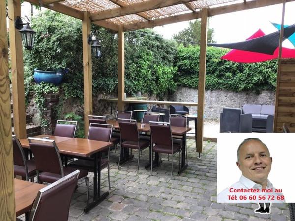 28000 CHARTRES- BAR TABAC FDJ PRESSE PMU 200 m² TERRASSE et LOGEMENT