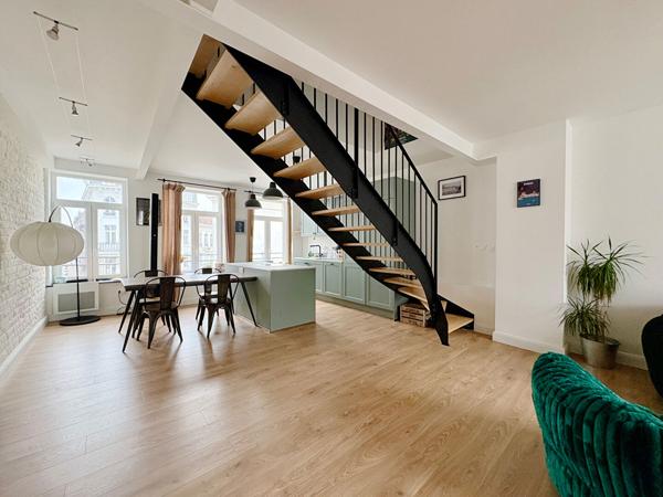 Lille, quartier Sébastopol/Saint Michel, Très bel appartement de type 3, avec terrasse Lille Lille, quartier Sébastopol/Saint Michel, Très bel appartement de type 3, avec terrasse Lille