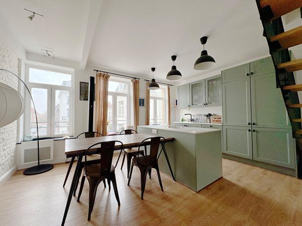 Lille, quartier Sébastopol/Saint Michel, Très bel appartement de type 3, avec terrasse Lille Lille, quartier Sébastopol/Saint Michel, Très bel appartement de type 3, avec terrasse Lille