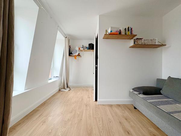 Lille, quartier Sébastopol/Saint Michel, Très bel appartement de type 3, avec terrasse Lille Lille, quartier Sébastopol/Saint Michel, Très bel appartement de type 3, avec terrasse Lille