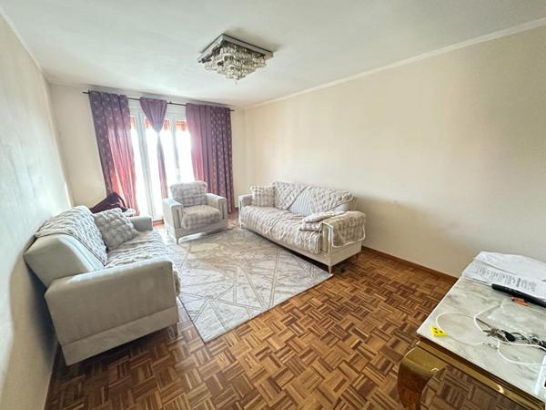 Appartement T4  Marseille 13e  80 m²  Ascenseur Parking Cave