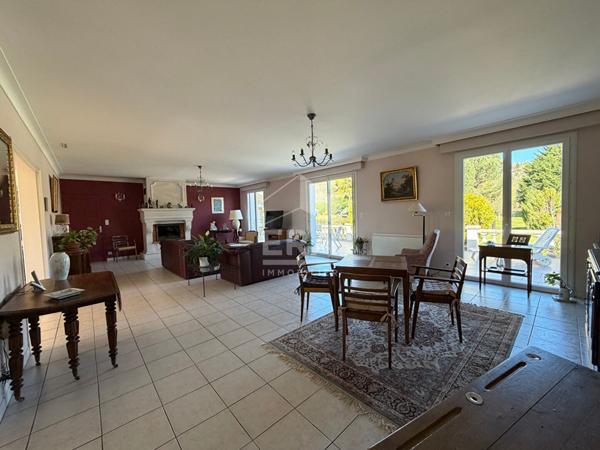 Maison Lescure d'Albigeois 8 pièces 210 m2