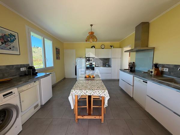 Maison Lescure d'Albigeois 8 pièces 210 m2