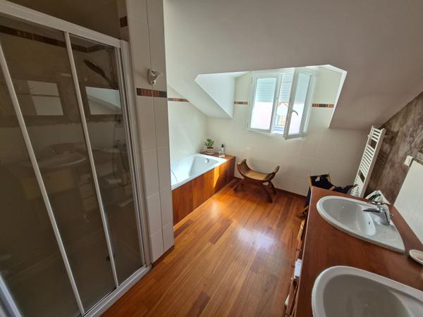 A VENDRE NANTES ZOLA Maison 5 chambres jardin sud ouest