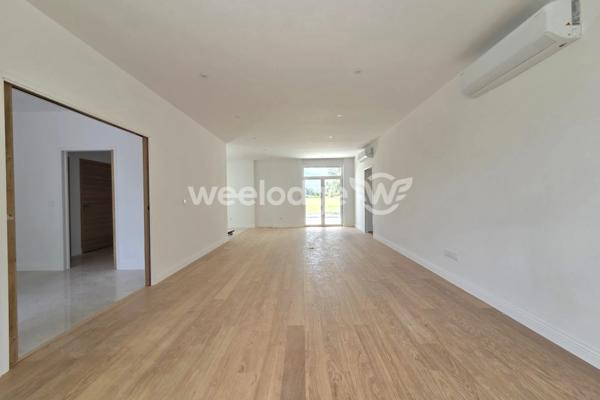 Maison à vendre 5 pièces de 135 m² à Neuf-Mesnil