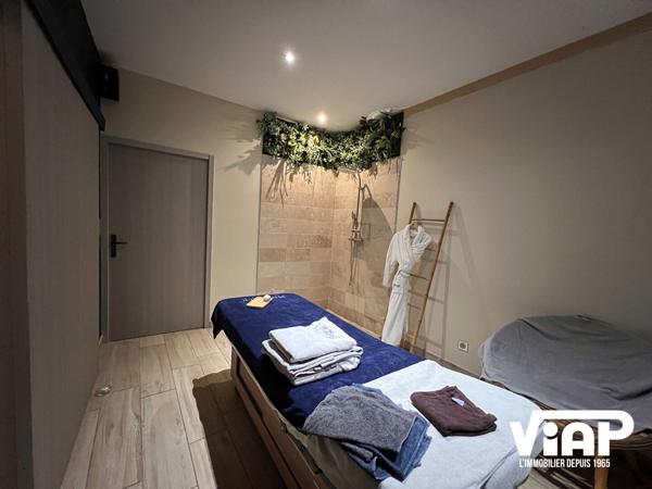 Salon Esthétique / spa / Jacuzzi avec parking ! , La geneytouse Salon Esthétique / spa / Jacuzzi avec parking ! , La geneytouse