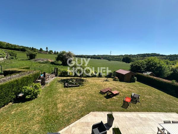 AUX PORTES DE LISIEUX - MAISON 6 PIÈCES - 130 M²