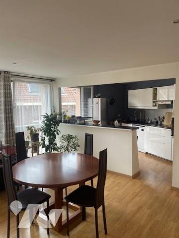 "QUAI DE WAULT"

Emplacement exceptionnel.

Bel appartement type3, avec cave et garage