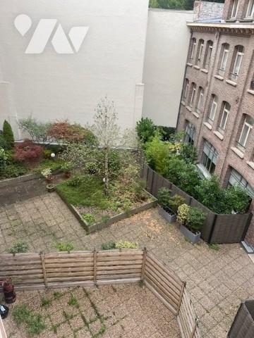 "QUAI DE WAULT"

Emplacement exceptionnel.

Bel appartement type3, avec cave et garage