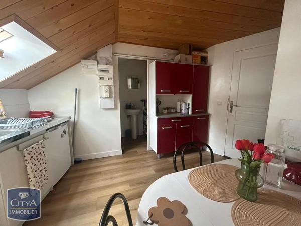 Appartement à louer 2 pièces 19m² Laval (53000)