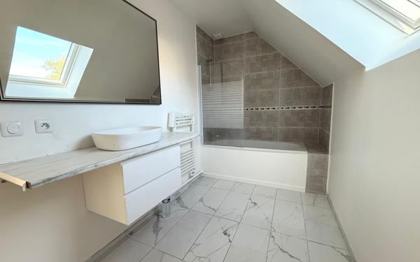 Maison à vendre    5 pièces • 115 m2 Marolles-en-Brie