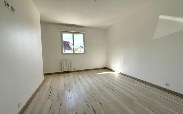 Maison à vendre    5 pièces • 115 m2 Marolles-en-Brie