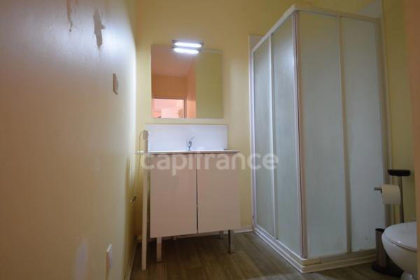 Immeuble de 82m2, 2 appartements en location à TONNEINS (47)