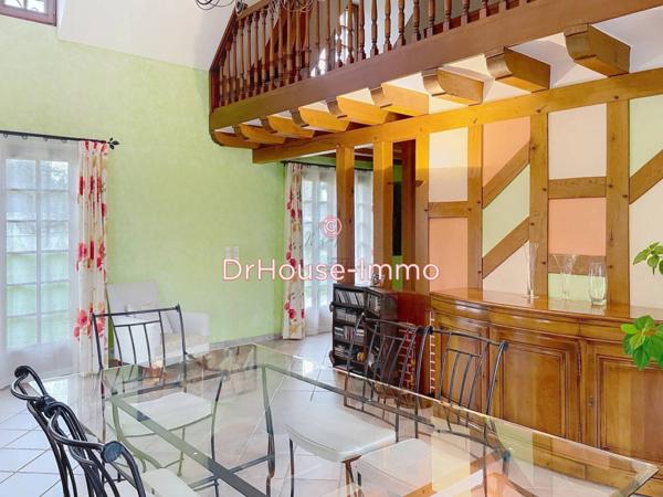 Maison à vendre 8 pièces de 201 m²