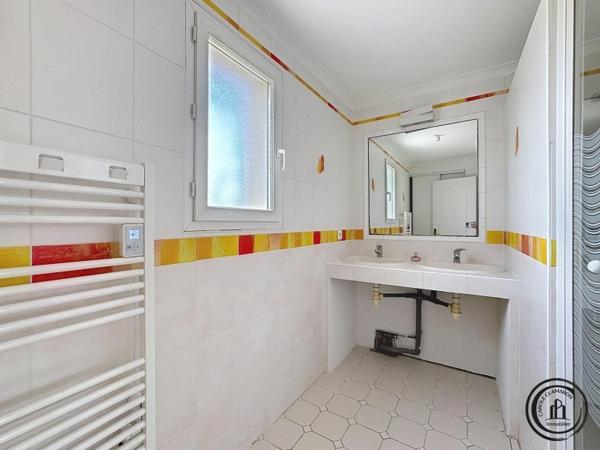 Vente / Maison T5