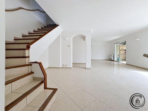 Vente / Maison T5