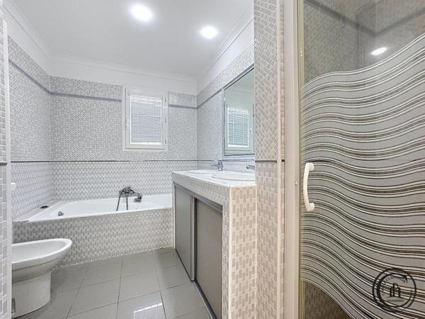 Vente / Maison T5