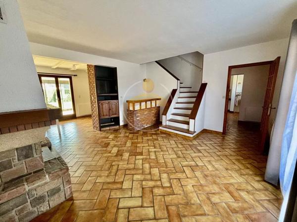 Location Maison 6 pièces 151 m2 à Beautor