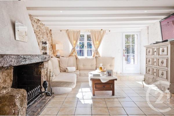 Maison à vendre  6 pièces - 201,97 m2 ANTIBES - 06