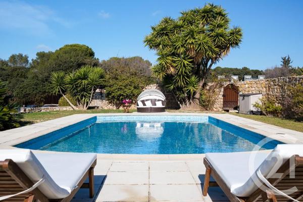 Maison à vendre  6 pièces - 201,97 m2 ANTIBES - 06