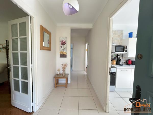 Maison 178m² – 6 pièces – Piscine – Terrain 1 074m²