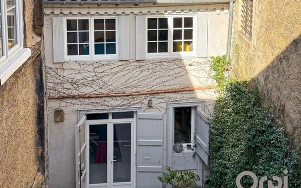 Immeuble à vendre    8 pièces •  Lectoure