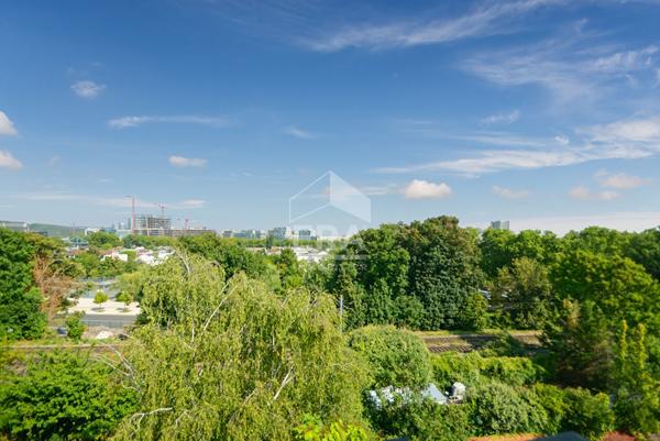 Appartement Issy Les Moulineaux 3 pièce(s) 72 m² Dernier étage Terrasse !
