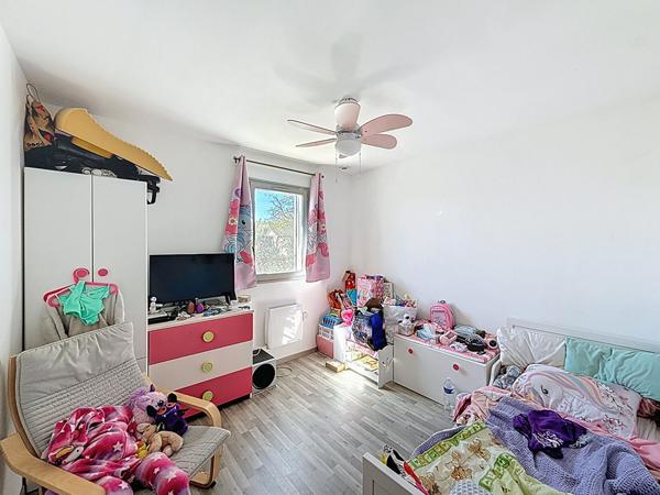 Maison Saint Maximin La Sainte Baume 6 pièces 141 m2 au calme