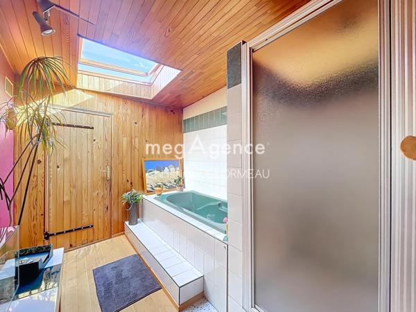 Maison à Châteauneuf-d'Ille-et-Vilaine, 35430 - 7 pièces 165m²