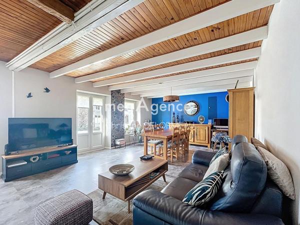 Maison à Châteauneuf-d'Ille-et-Vilaine, 35430 - 7 pièces 165m²