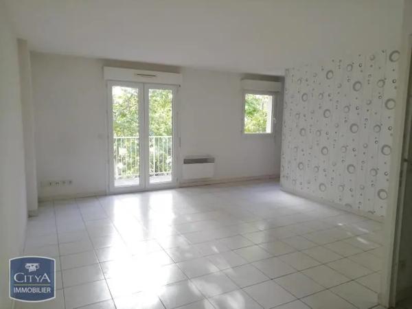 Appartement à louer 2 pièces 48.22m²
