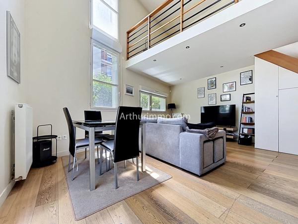 Vente                                                      Appartement
                        
                     4 pièces                      98 m2                     à Limeil-Brévannes