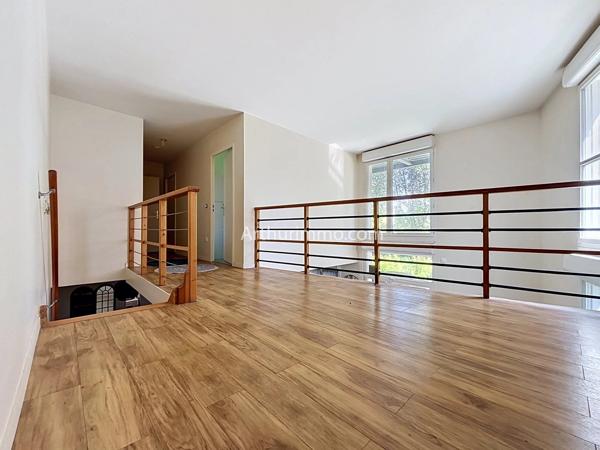 Vente                                                      Appartement
                        
                     4 pièces                      98 m2                     à Limeil-Brévannes