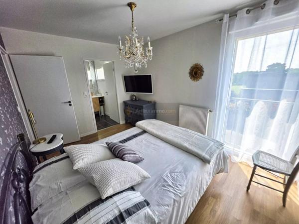 Vente                                                      Maison
                        
                     4 pièces                      92 m2                     à Brest