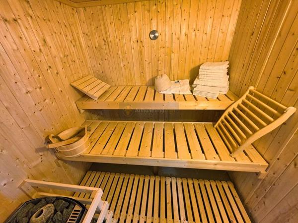 Vente                                                      Maison
                        
                     4 pièces                      92 m2                     à Brest