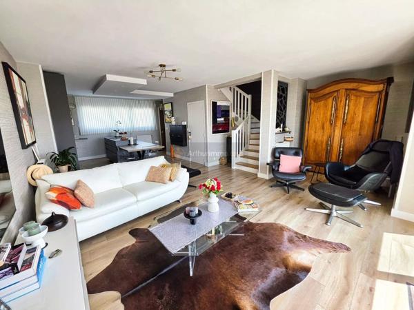 Vente                                                      Maison
                        
                     4 pièces                      92 m2                     à Brest