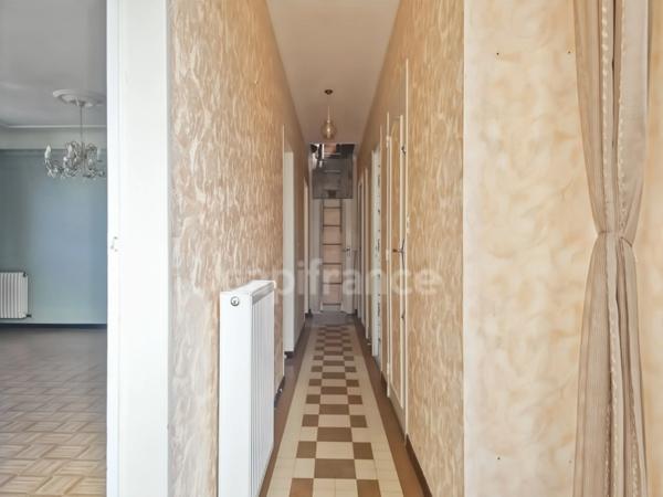 Pavillon sur sous-sol à Ruaudin - À deux pas du centre-bourg