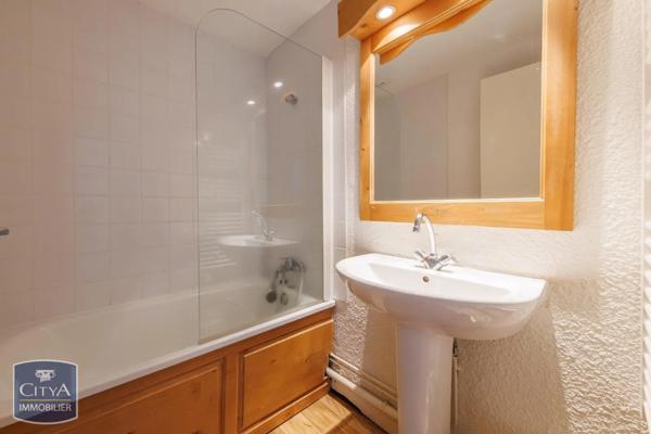 Appartement à vendre 1 pièce 46.72m²