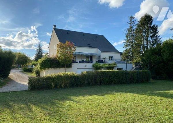 Maison de 8 pièces de 231 m² sur 2 173 m²