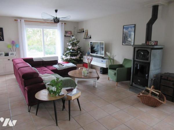 Maison de 8 pièces de 231 m² sur 2 173 m²